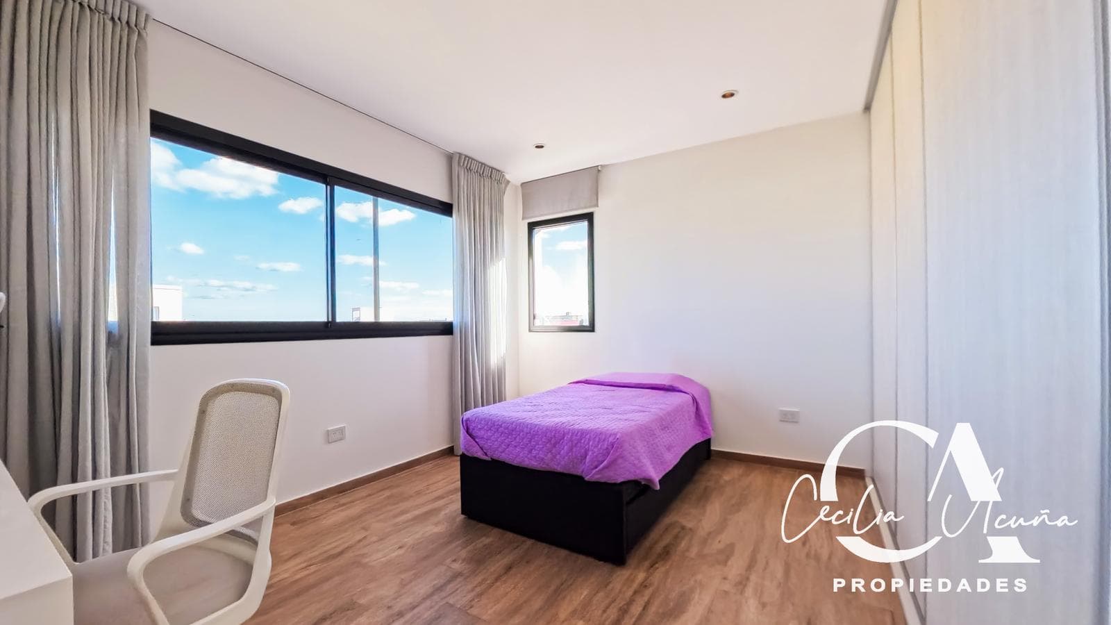 House for Sale in San Sebastián a la Laguna