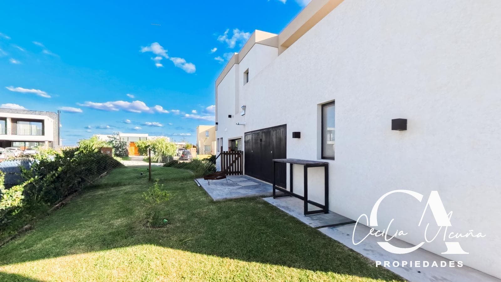 House for Sale in San Sebastián a la Laguna