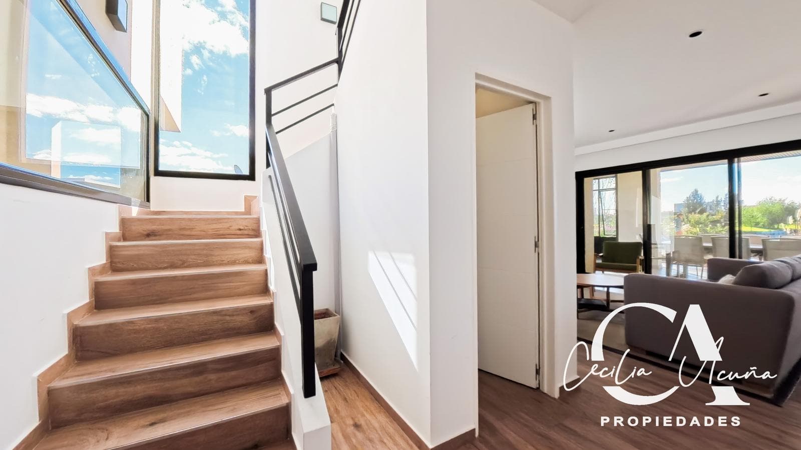 House for Sale in San Sebastián a la Laguna