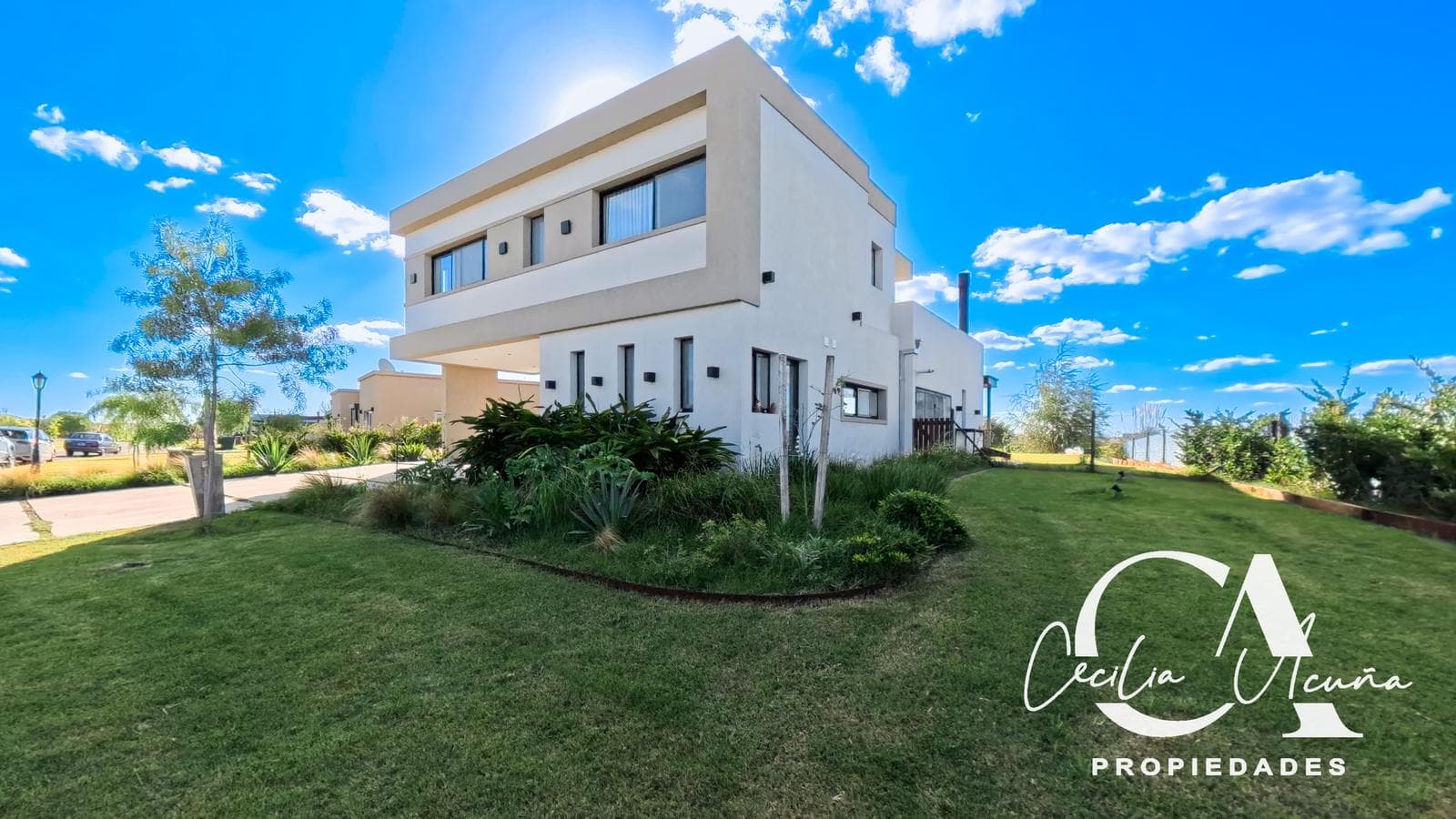 House for Sale in San Sebastián a la Laguna