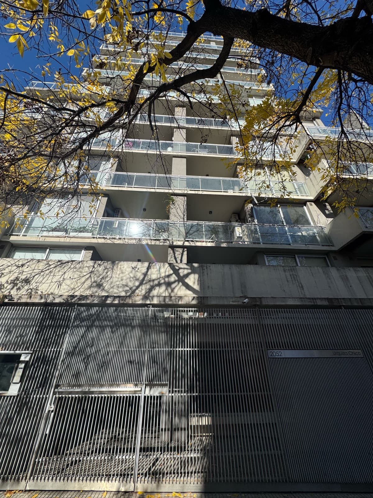 2-room furnished apartment for rent in Villa Ortuzar. Includes amenities.