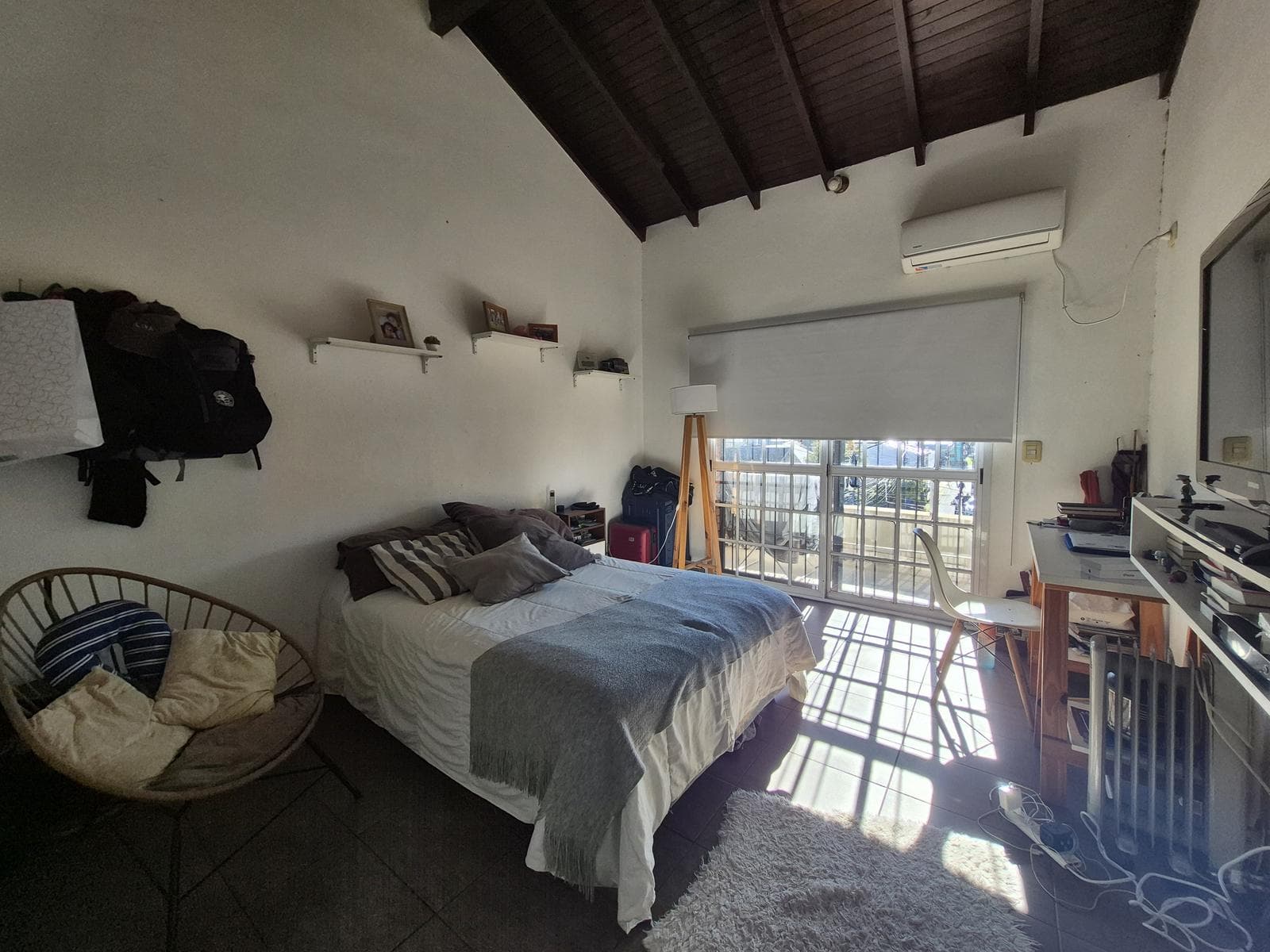 Triplex Apartment for Sale in Downtown Tigre with a Garden—NO MAINTENANCE FEES—Qualifies for Financing