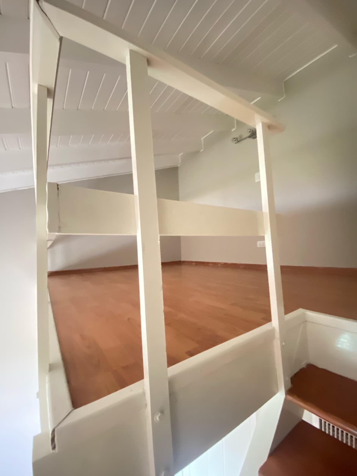 HOUSE FOR RENT IN COSTA VERDE