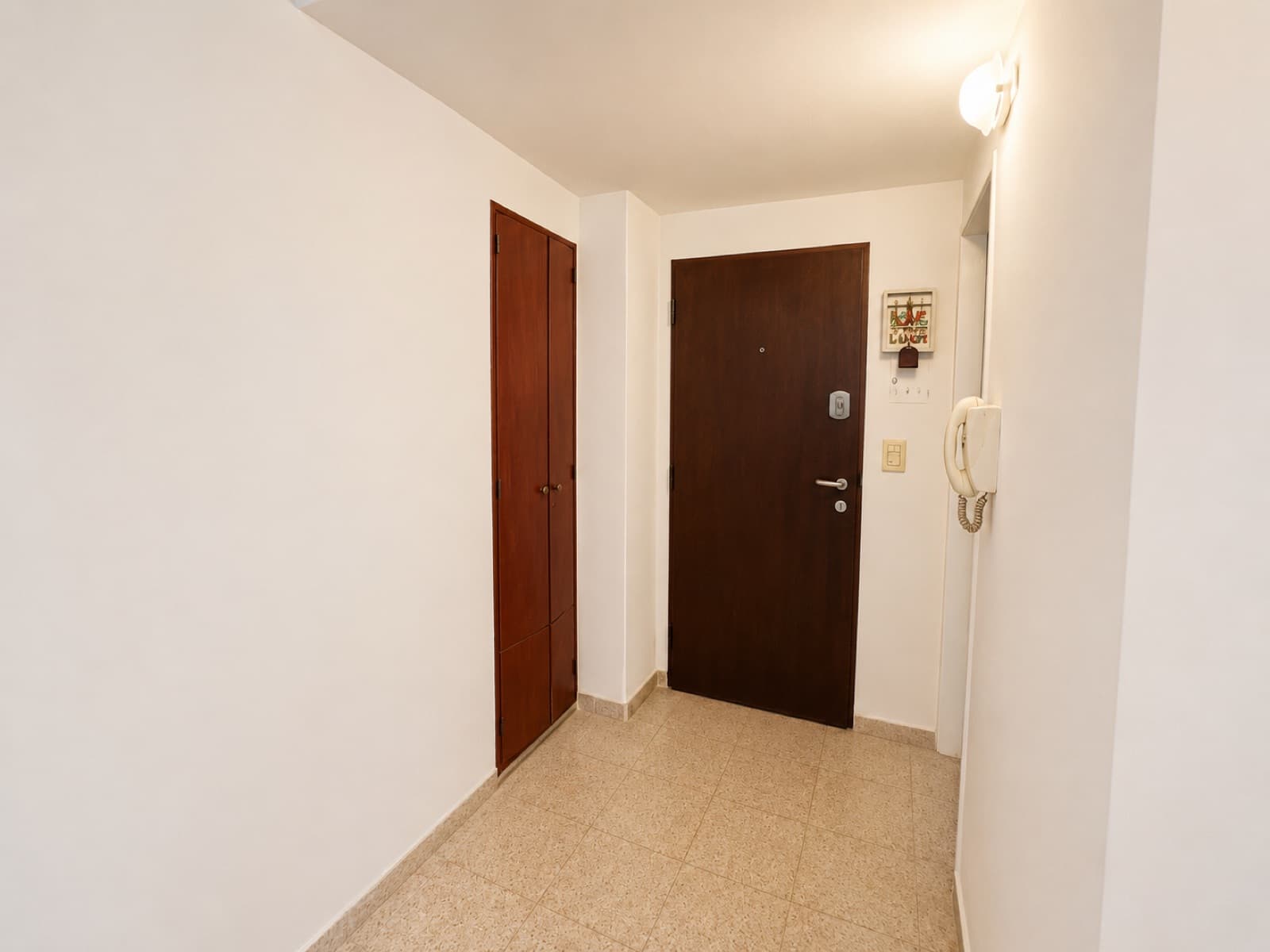 Three-Bedroom Apartment for Sale in Abasto