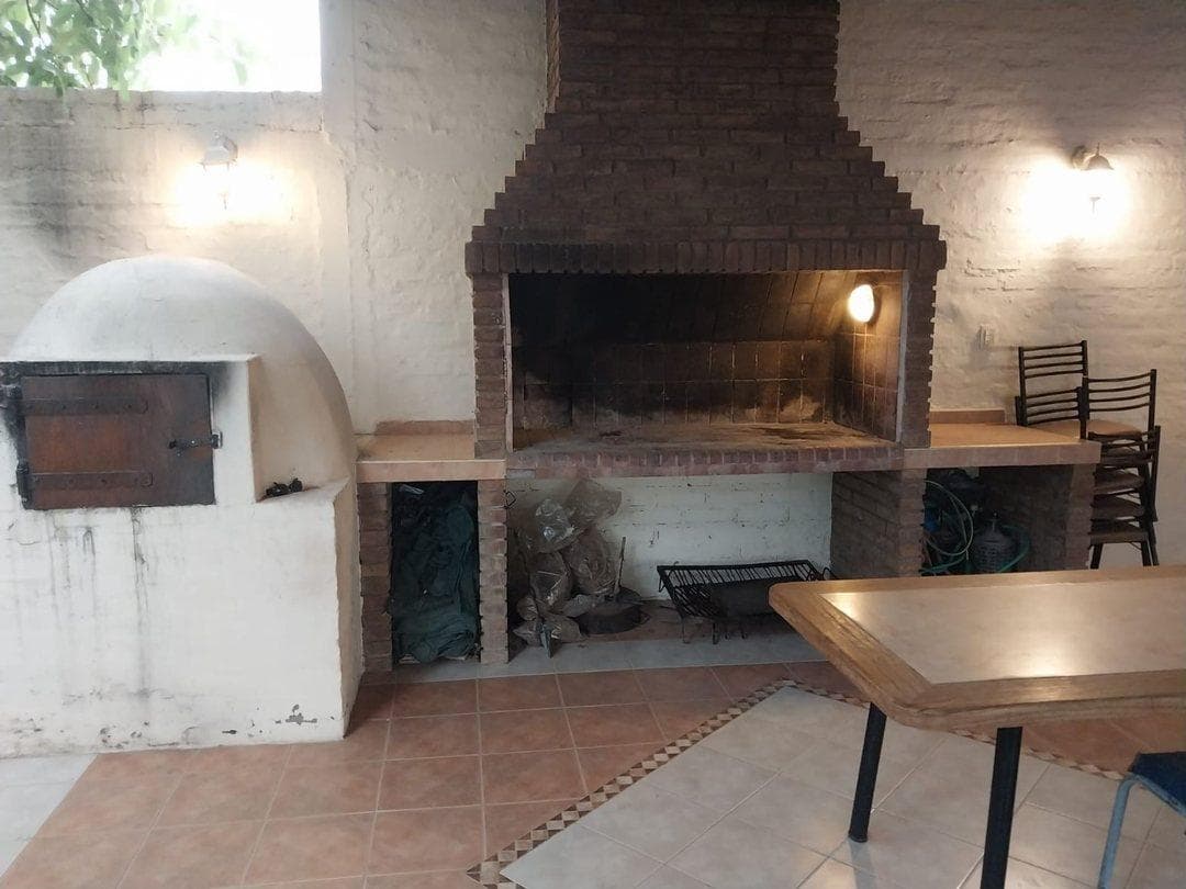 House for sale with a garden, pool, and barbecue area in Las Compuertas