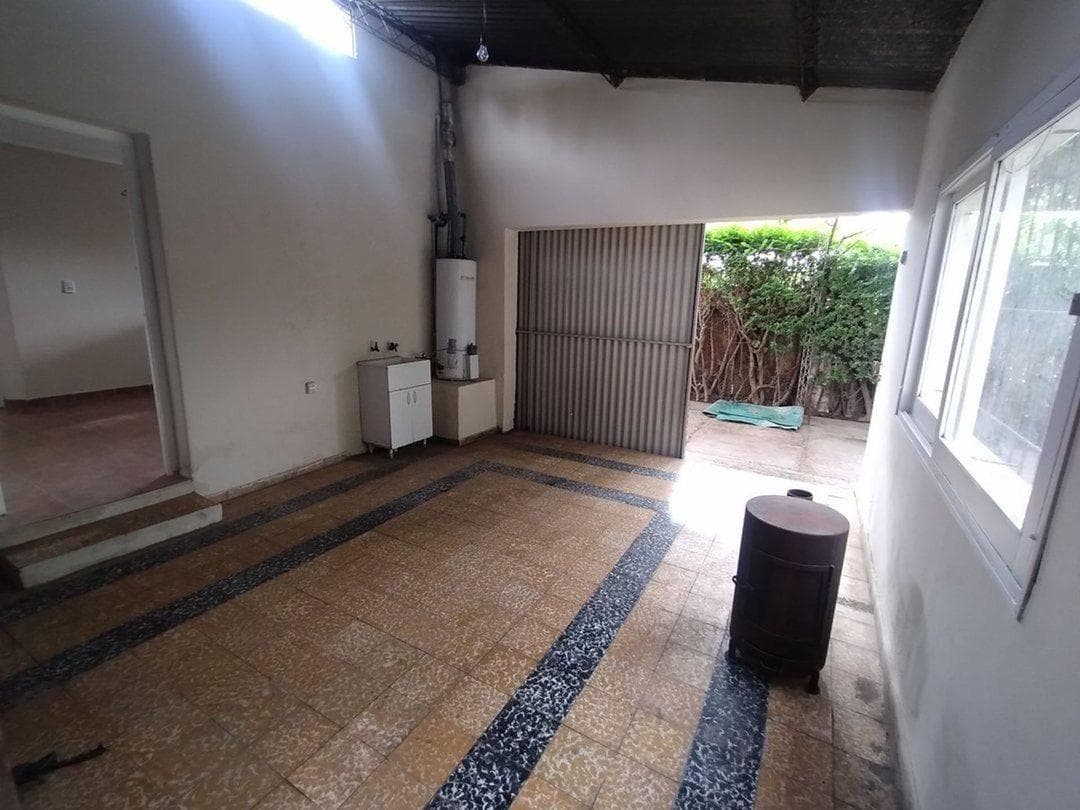 House for sale with a garden, pool, and barbecue area in Las Compuertas