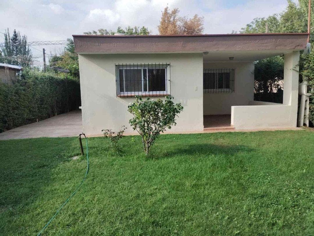 House for sale with a garden, pool, and barbecue area in Las Compuertas