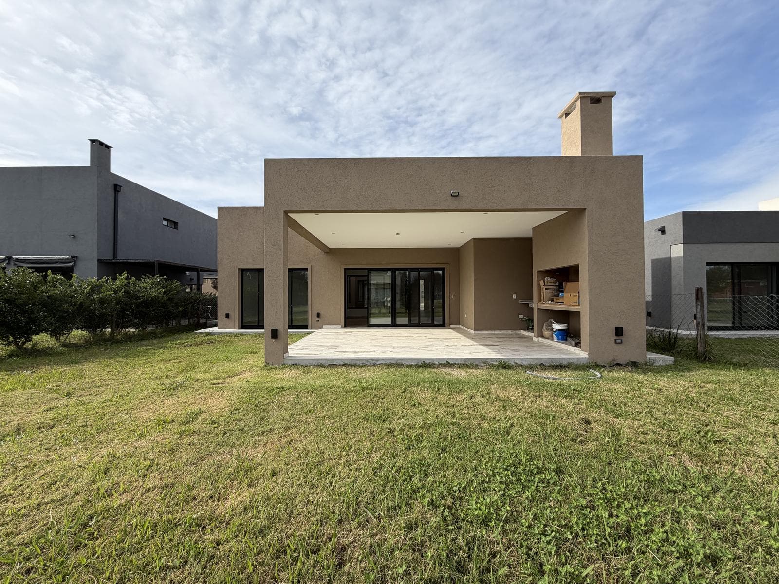 House in Santo Tomas