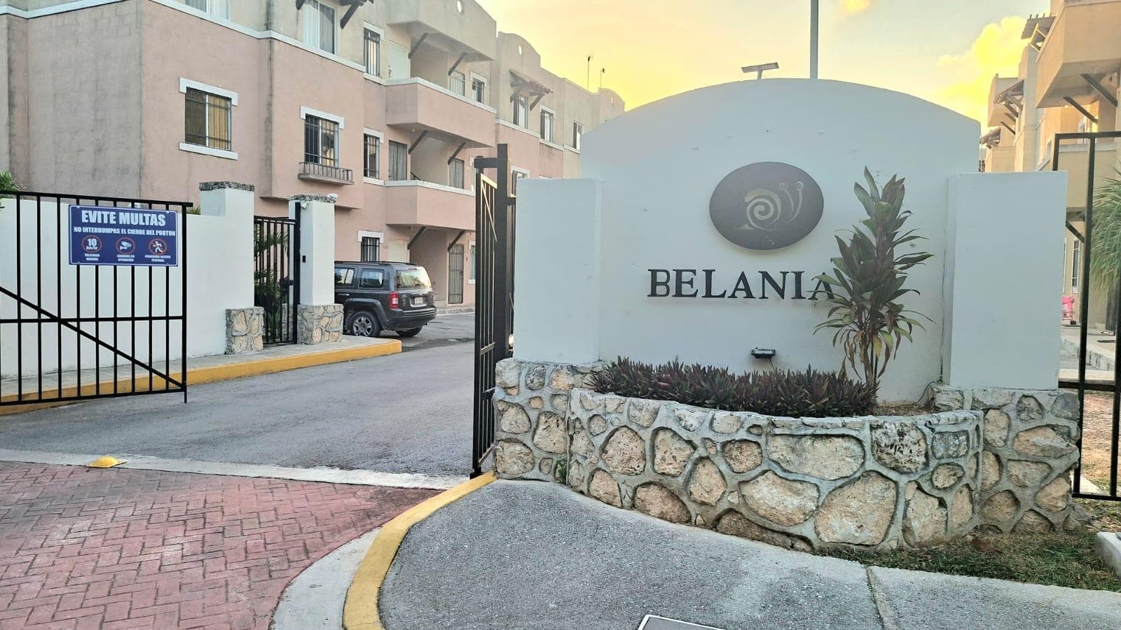 2-BEDROOM FURNISHED APARTMENT FOR RENT