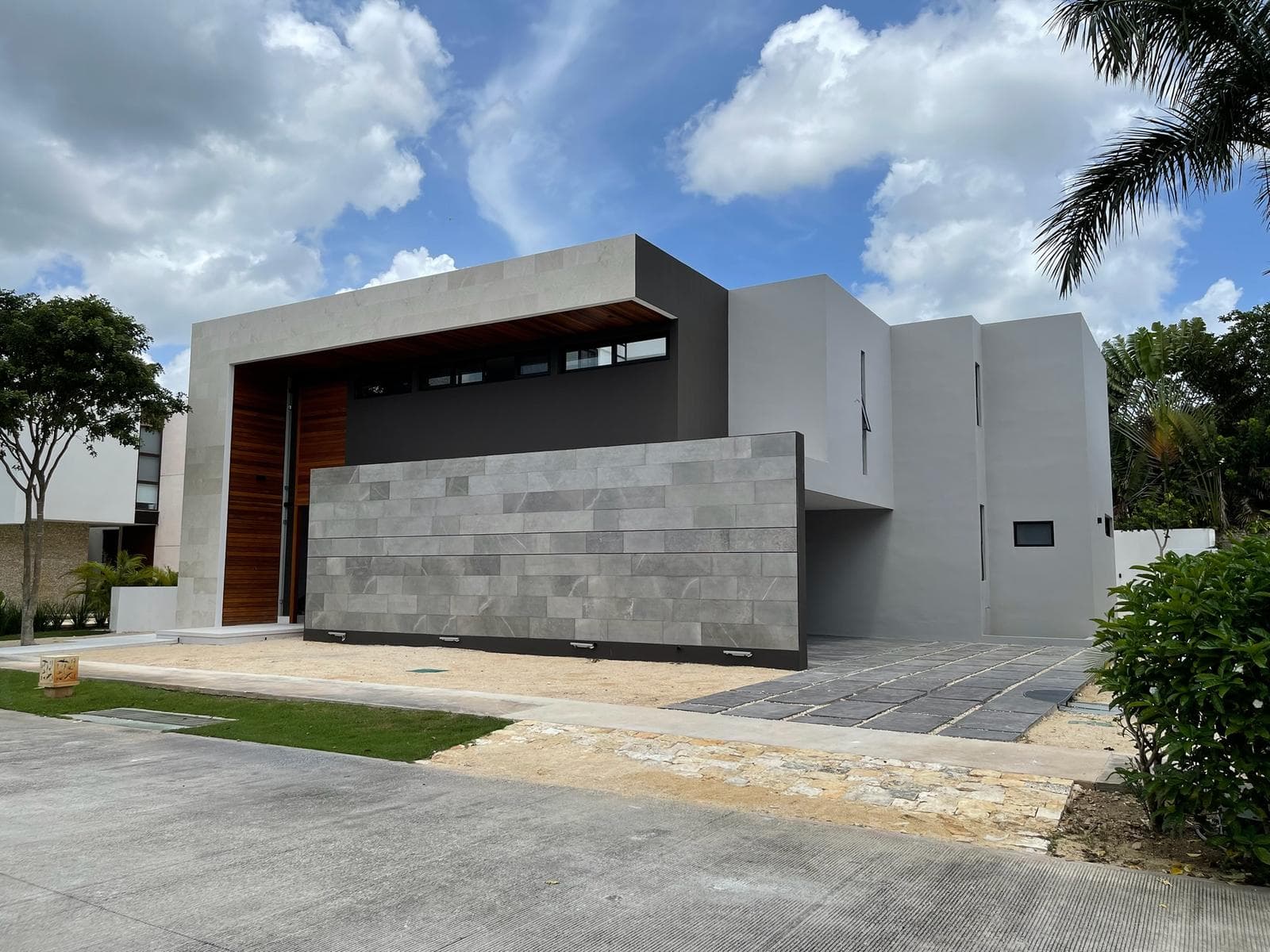 House for Sale in Yucatán Country Club