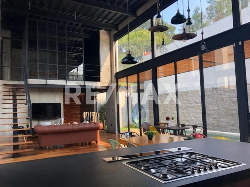 House for Sale in Morelos, Calzada de los Reyes, Cuernavaca
