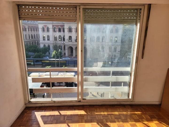 2-Room Apartment for Sale with Balcony in San Telmo