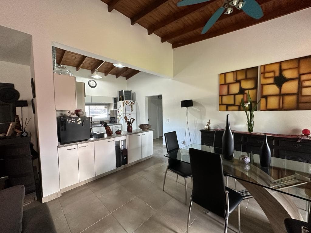 House for Sale in Las Liebres