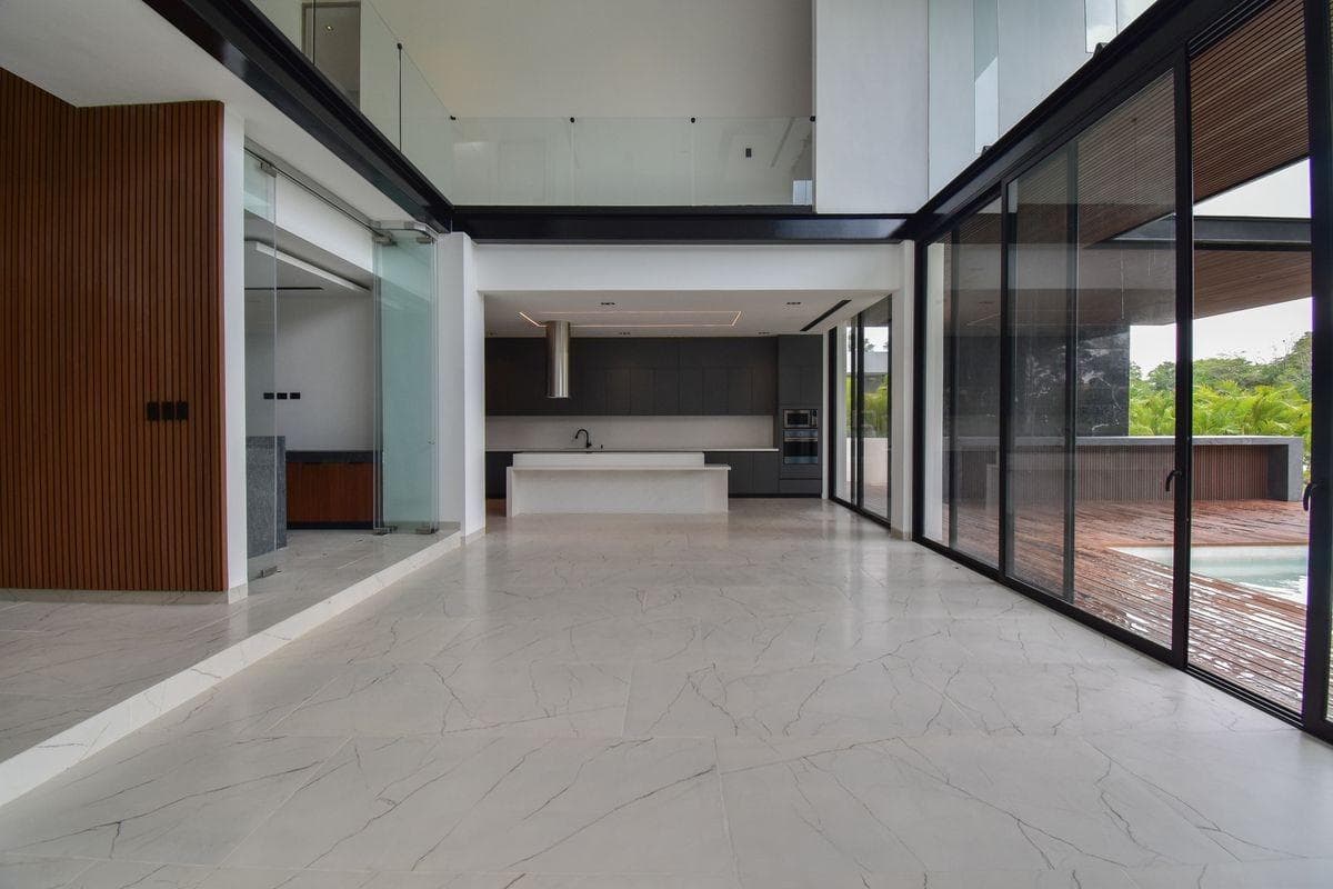 House for Sale in Mérida with a Lake View at Yucatán Country Club