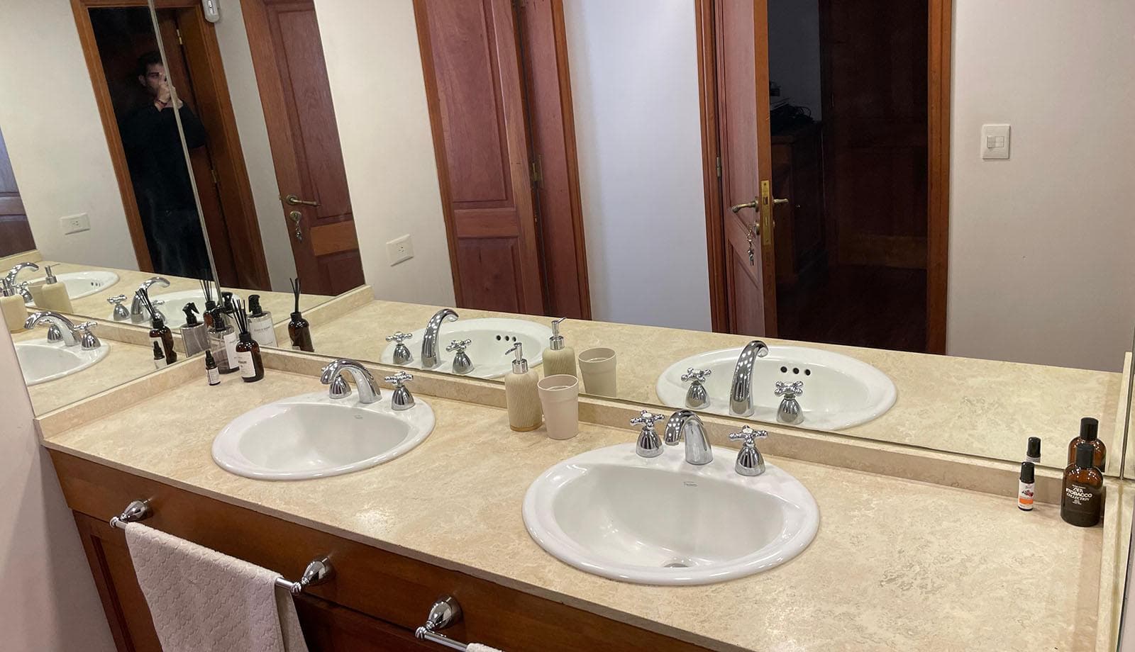 500 Rio Hondo Street—House for Sale in San Francisco Shopping Center, Manzanares, Pilar