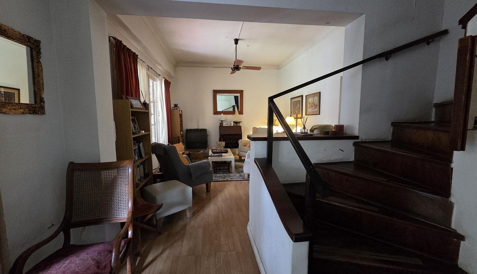 OPPORTUNITY! House for Sale on a Large Lot. FOR INVESTORS!!! 500 Uriburu, Corner of Av. Libertador
