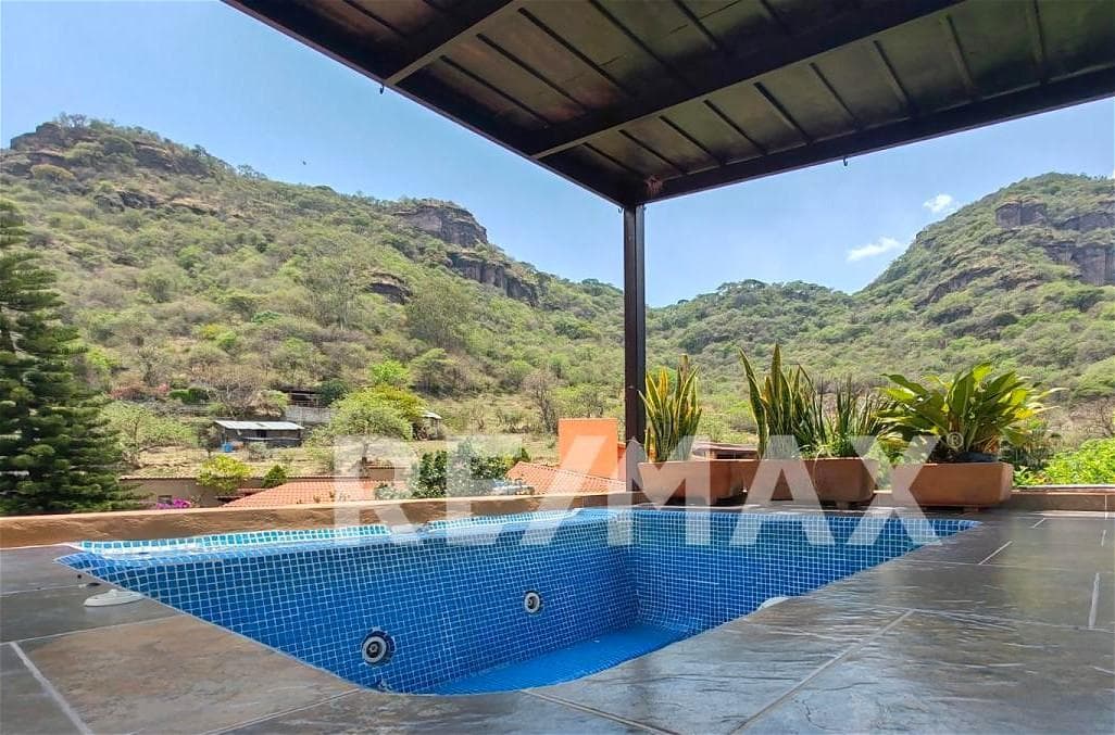 House for Sale in Morelos, Tlayacapan