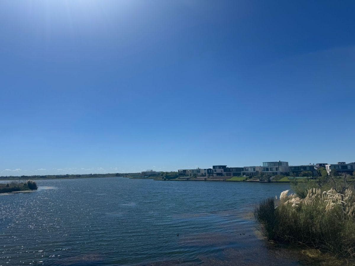 Waterfront Lot for Sale, Costas Neighborhood, Puertos.