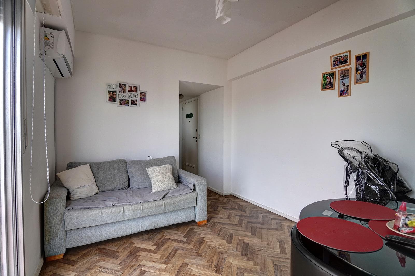 Venta de Departamento de 2 ambientes con balcón corrido