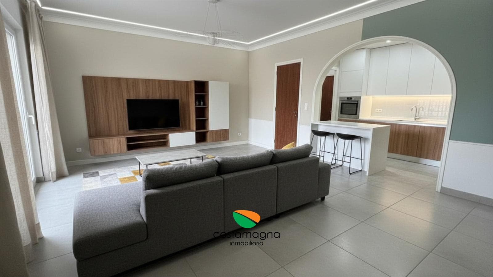 Mortgage-Eligible House with Patio and Garage - Excellent Location on Pueyrredón