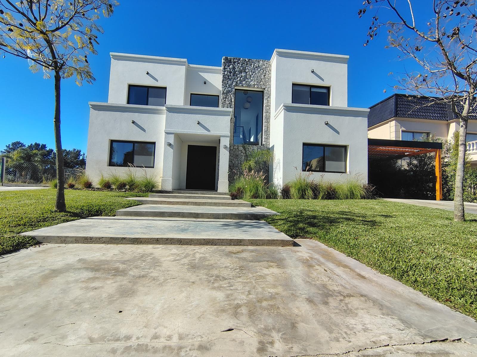 House by the River - San Benito Neighborhood