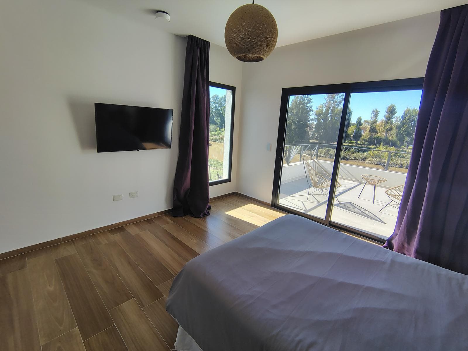 House by the River - San Benito Neighborhood