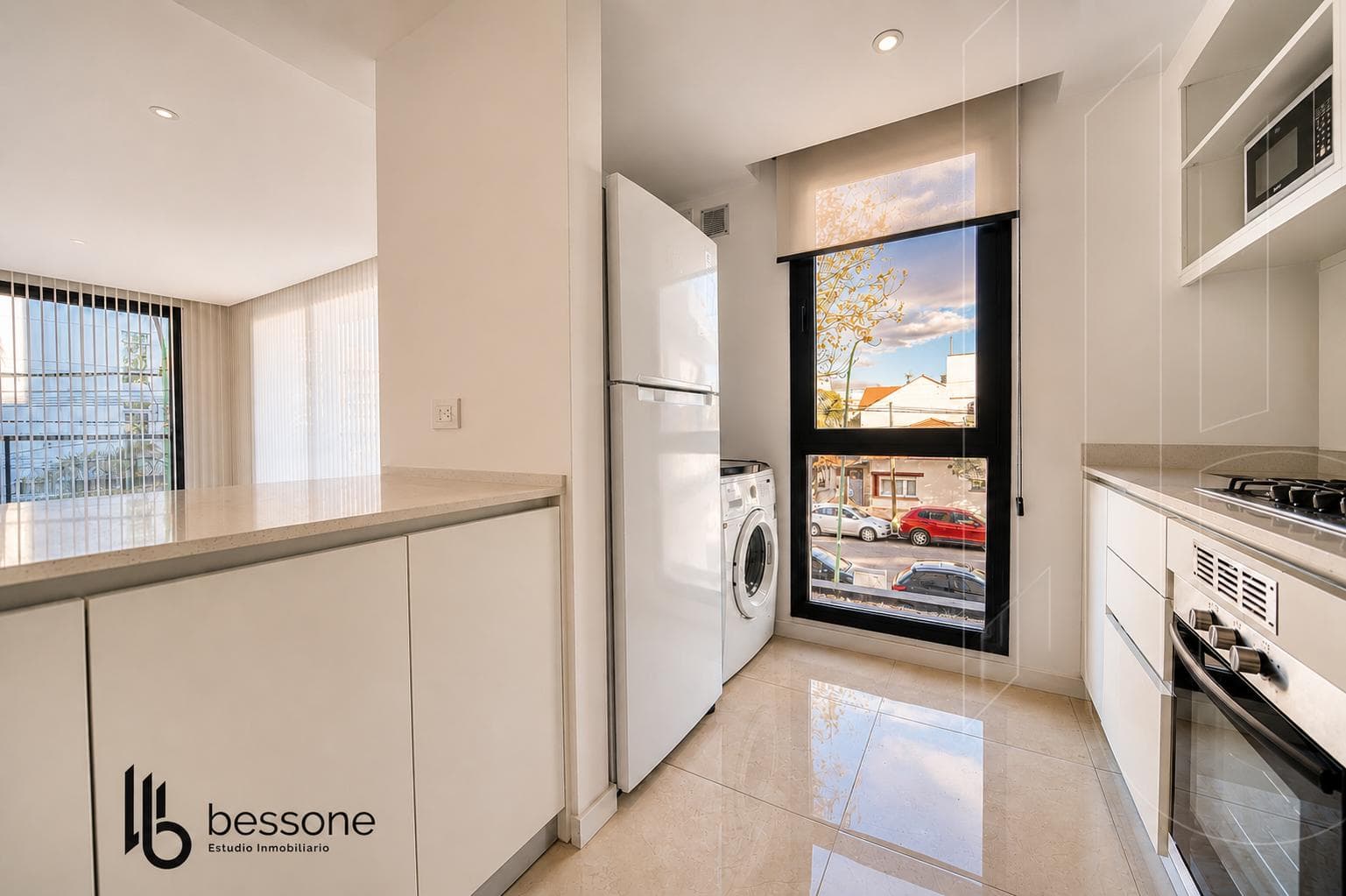 3-Room Apartment - Garage in Guemes