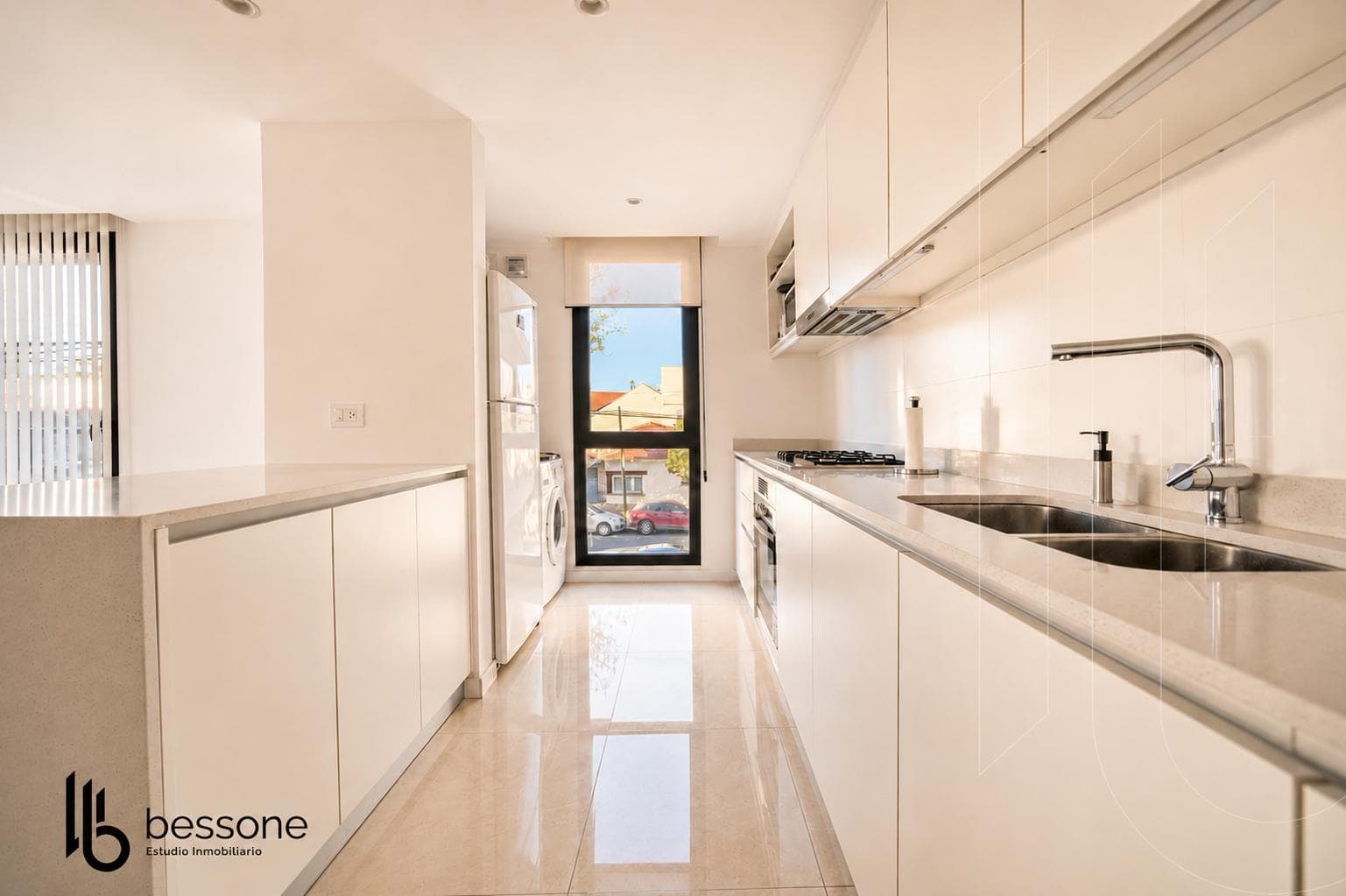 3-Room Apartment - Garage in Guemes