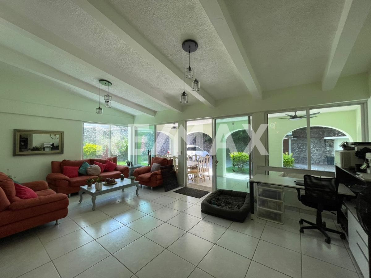 House for Sale in Morelos, Chipitlán, Cuernavaca