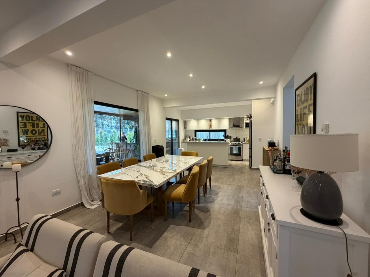 House for Sale - Santa Ana Neighborhood - Villanueva