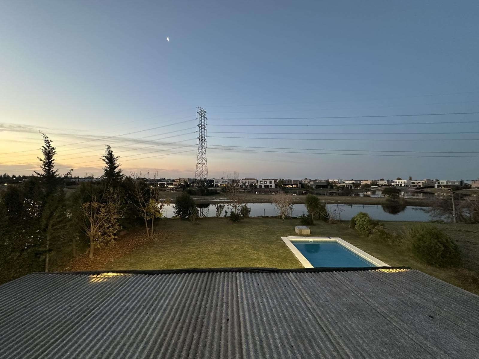 5-room house overlooking the lagoon - ELIGIBLE FOR A LOAN