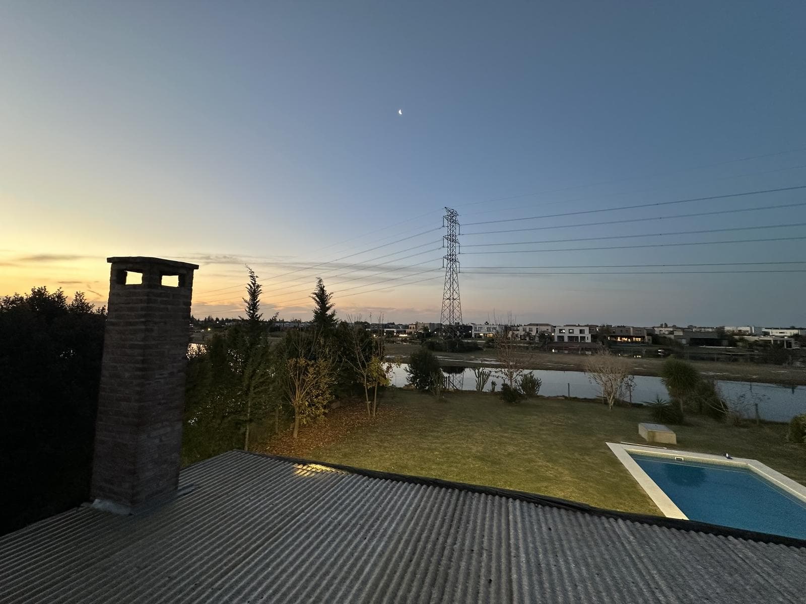 5-room house overlooking the lagoon - ELIGIBLE FOR A LOAN