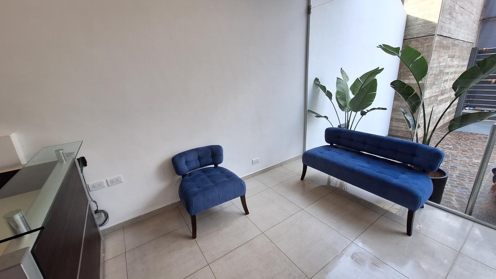 Premium 2-room office for rent in Downtown Quilmes - Plaza Conesa