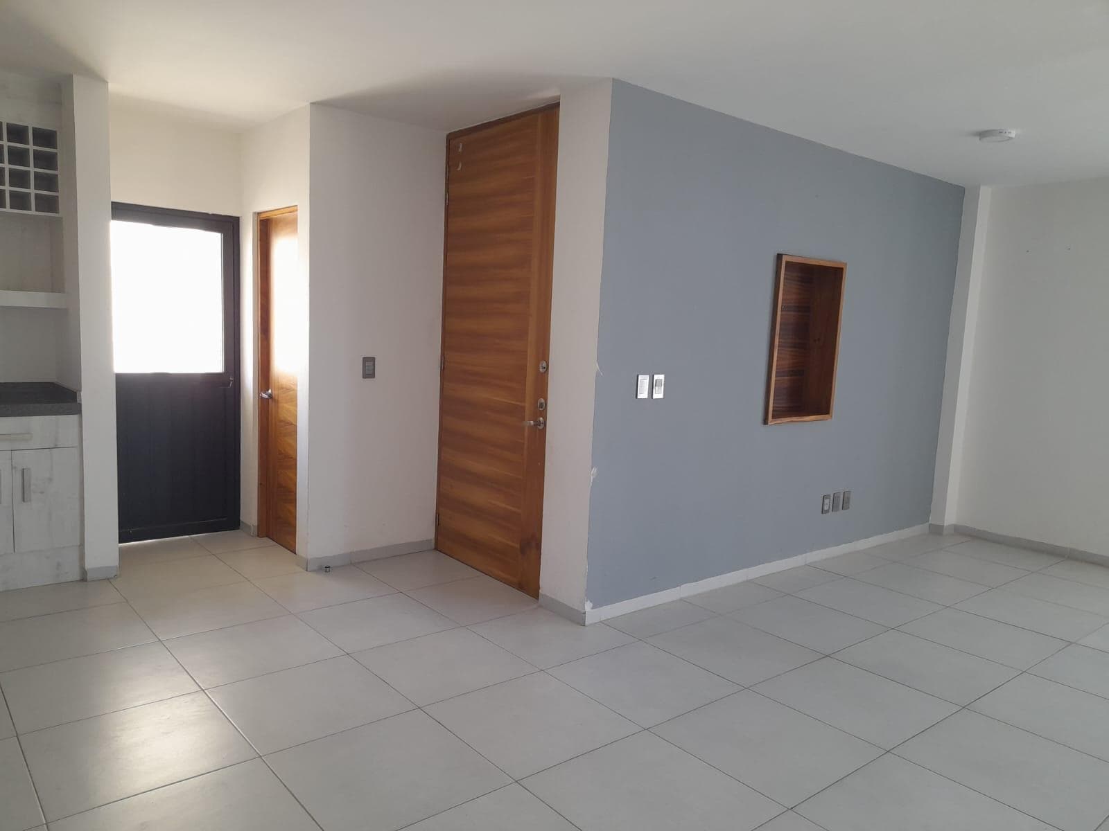 HOUSE FOR SALE ON PRIVADA CAMPO AZUL WITH 165 M² OF LAND AND 249 M² OF FLOOR SPACE