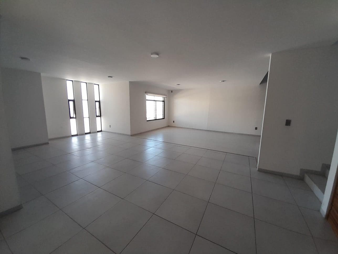 HOUSE FOR SALE ON PRIVADA CAMPO AZUL WITH 165 M² OF LAND AND 249 M² OF FLOOR SPACE