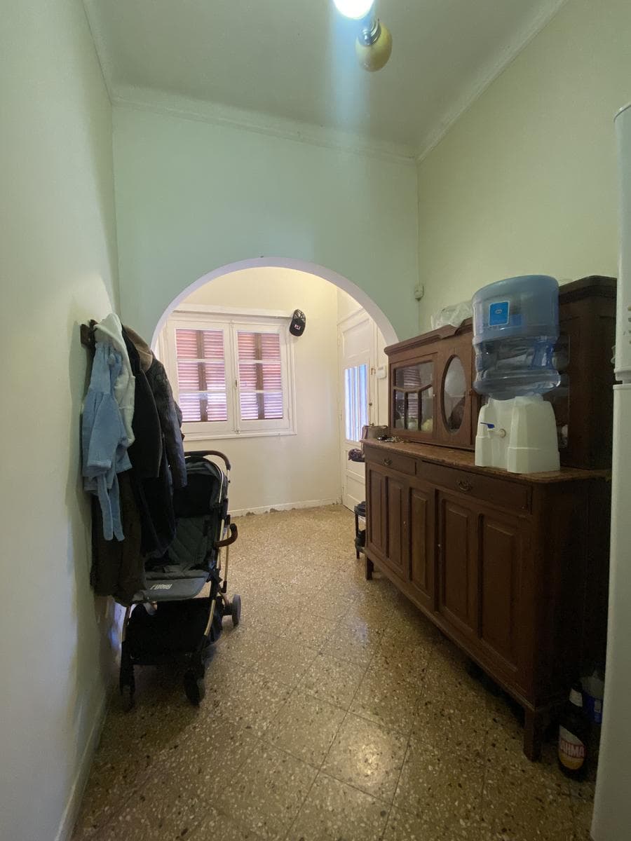 3-bedroom house for sale. Patio with barbecue. Garage. Villa Massoni, Zárate