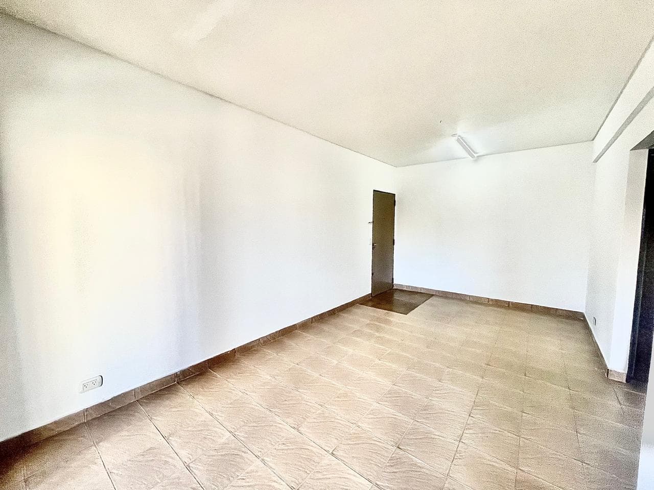 2-bedroom apartment for rent with a balcony in Villa del Parque