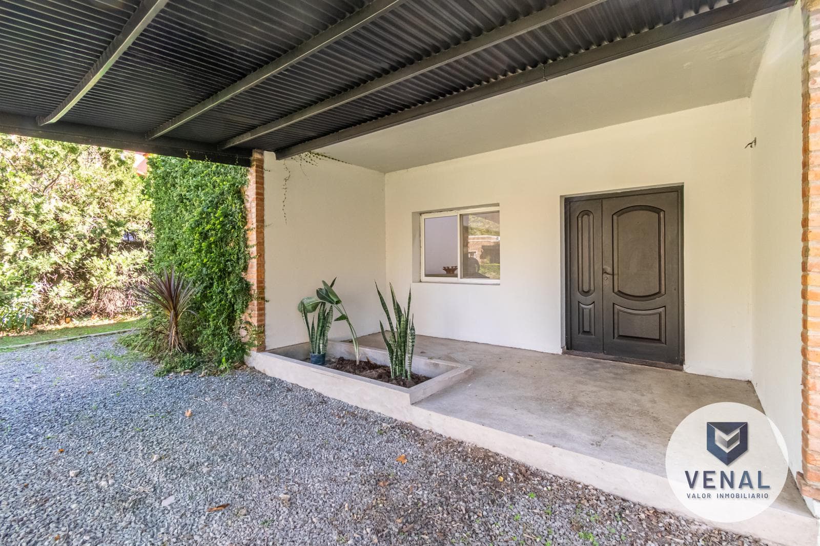 House for Sale: 4 Rooms in the Sausalito Neighborhood, Pilar; 3 Bedrooms, 1 Suite, Gallery, Barbecue Area, Pool