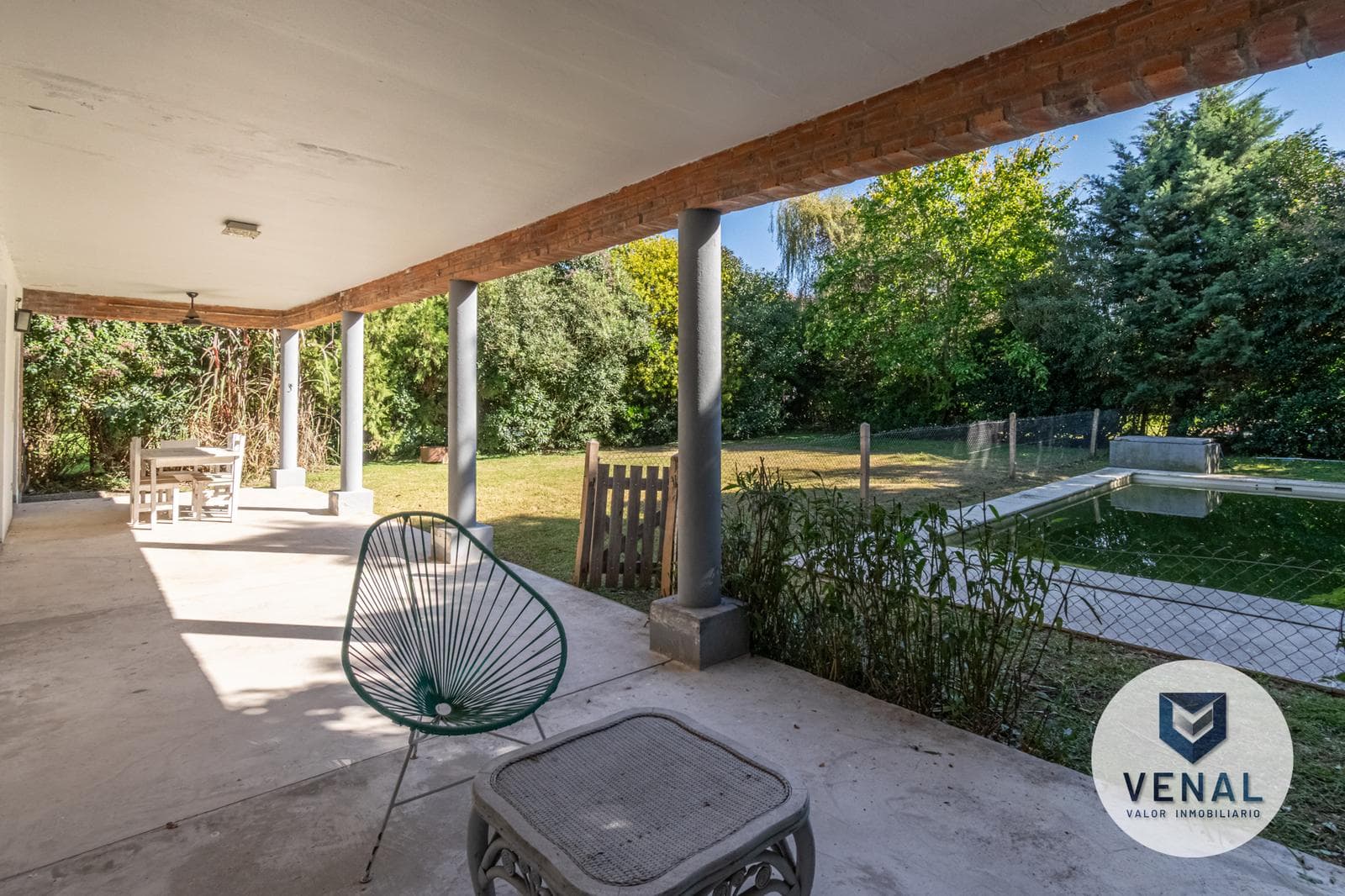 House for Sale: 4 Rooms in the Sausalito Neighborhood, Pilar; 3 Bedrooms, 1 Suite, Gallery, Barbecue Area, Pool
