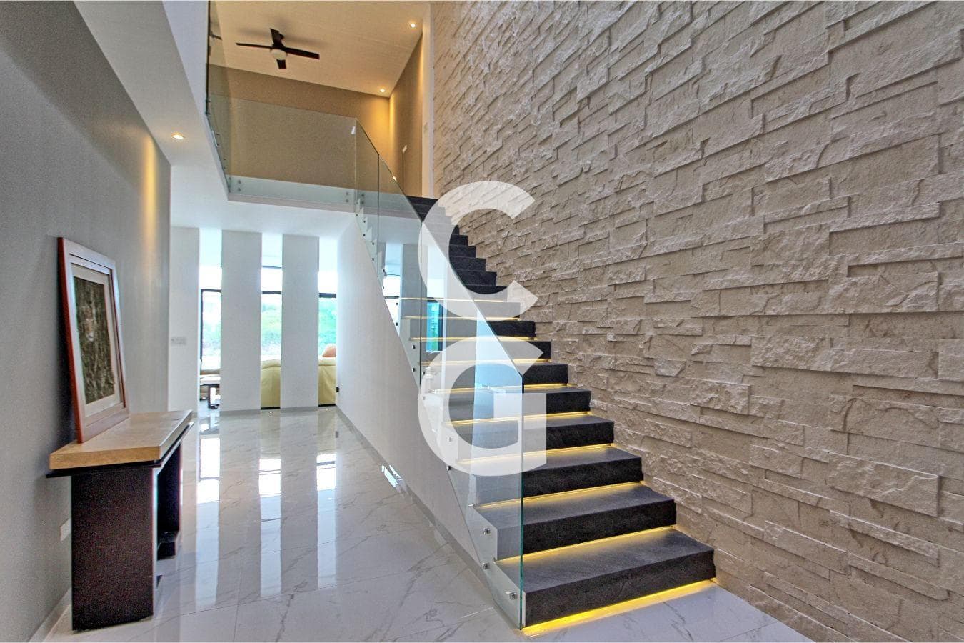 House for Rent in Cancún in the Lagos del Sol Residential Complex, on the Lakefront, with a Pool and Garden