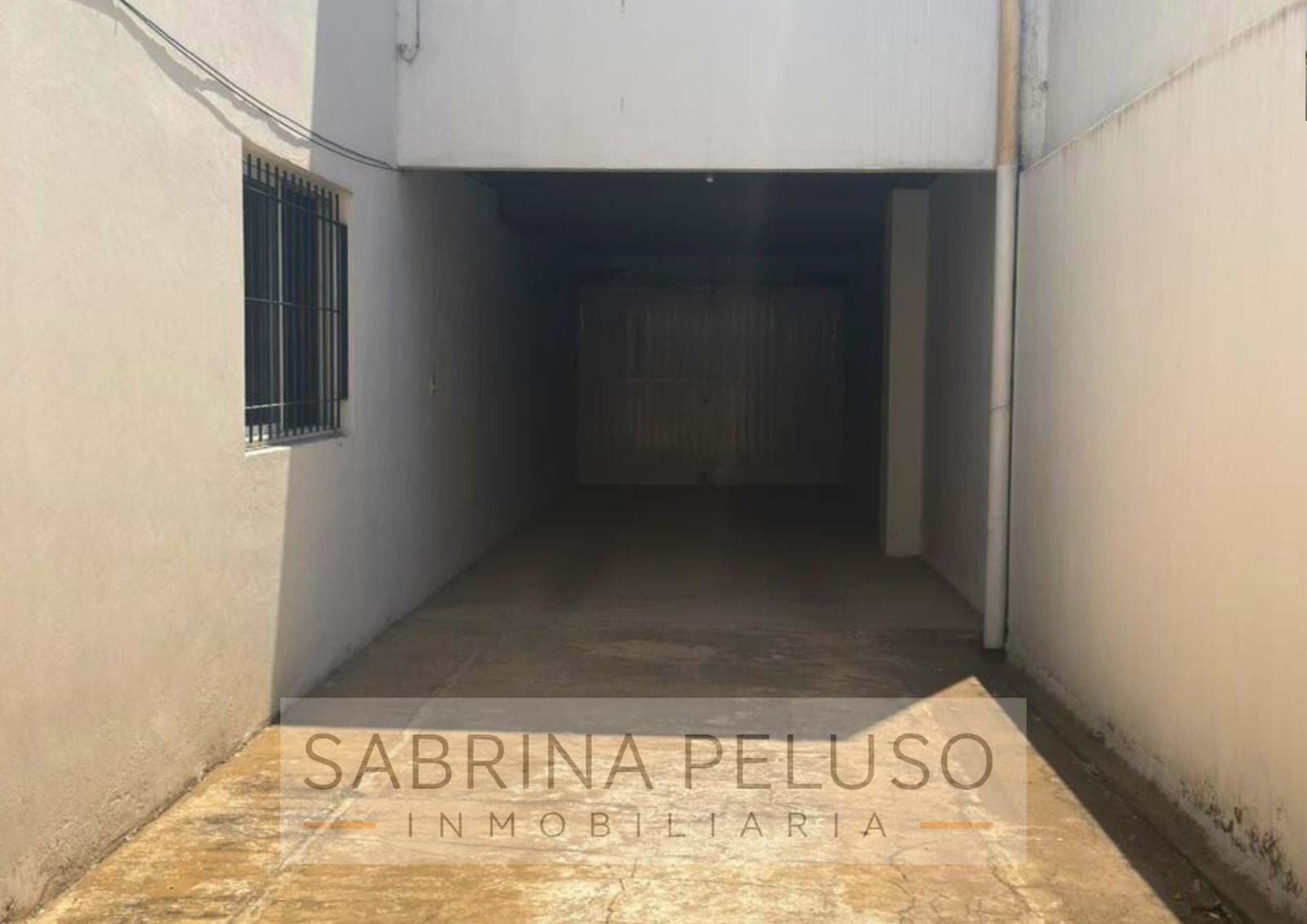 FOR RENT—2-room apartment with garage—Downtown Moreno