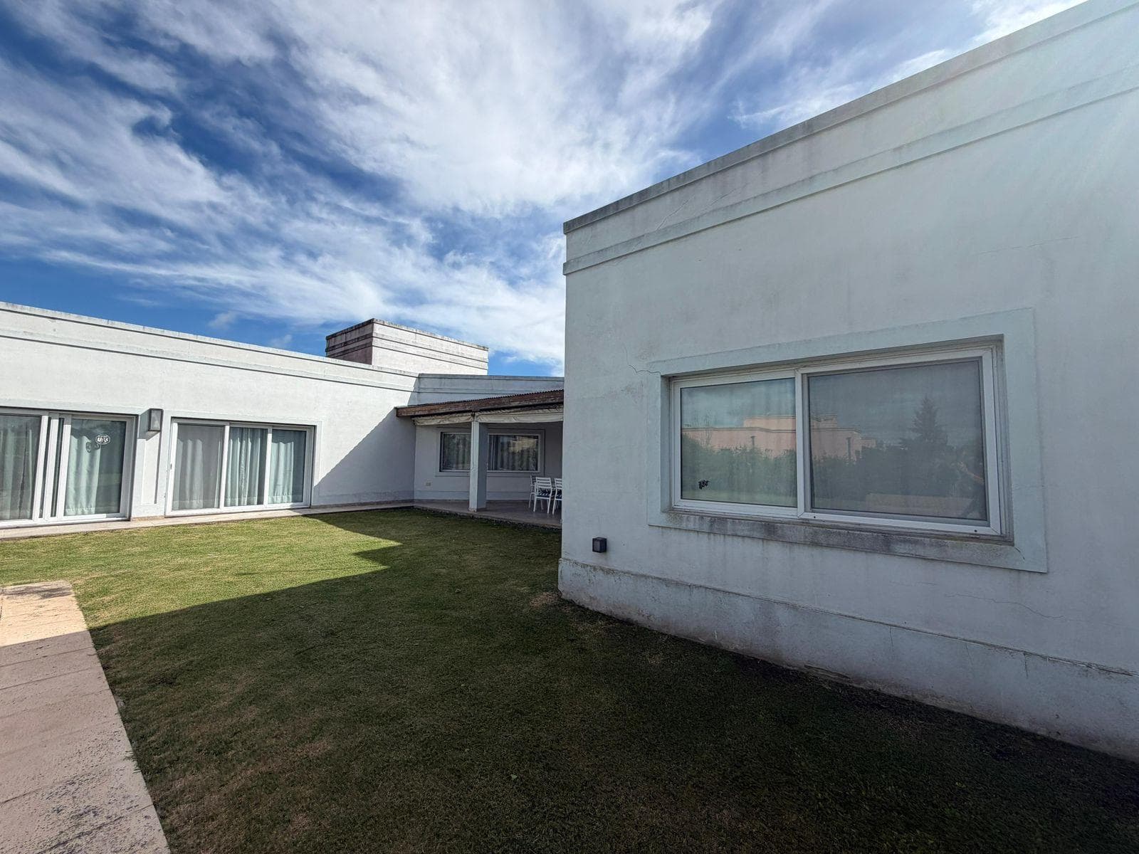 House in the Fincas de San Vicente Neighborhood