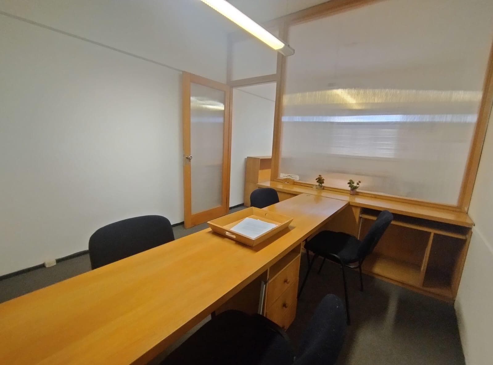 FOR SALE - Office in Galería Rosario. Downtown, Rosario.