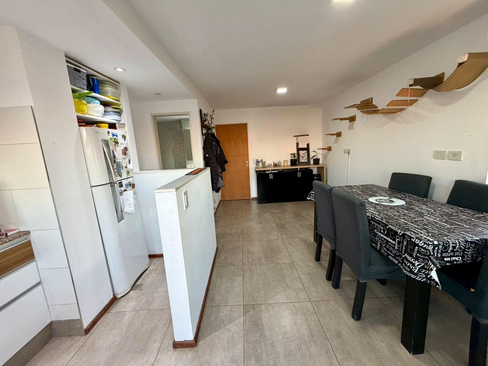 Departamento 2 Dormitorios en Barrio Abasto, Rosario