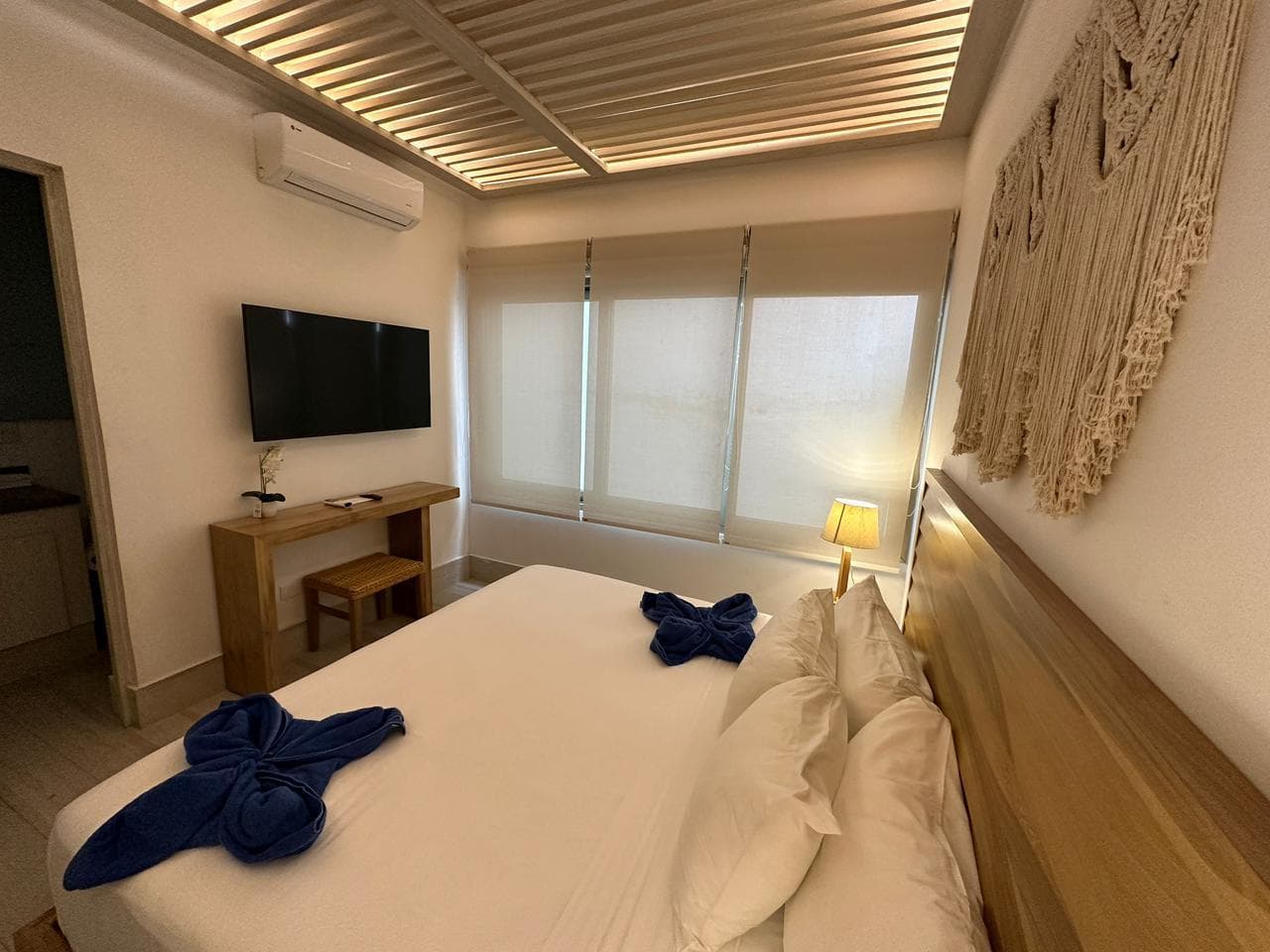 1-Bedroom Furnished Apartment for Rent in Mayan Monk | Just Steps from 5th Avenue