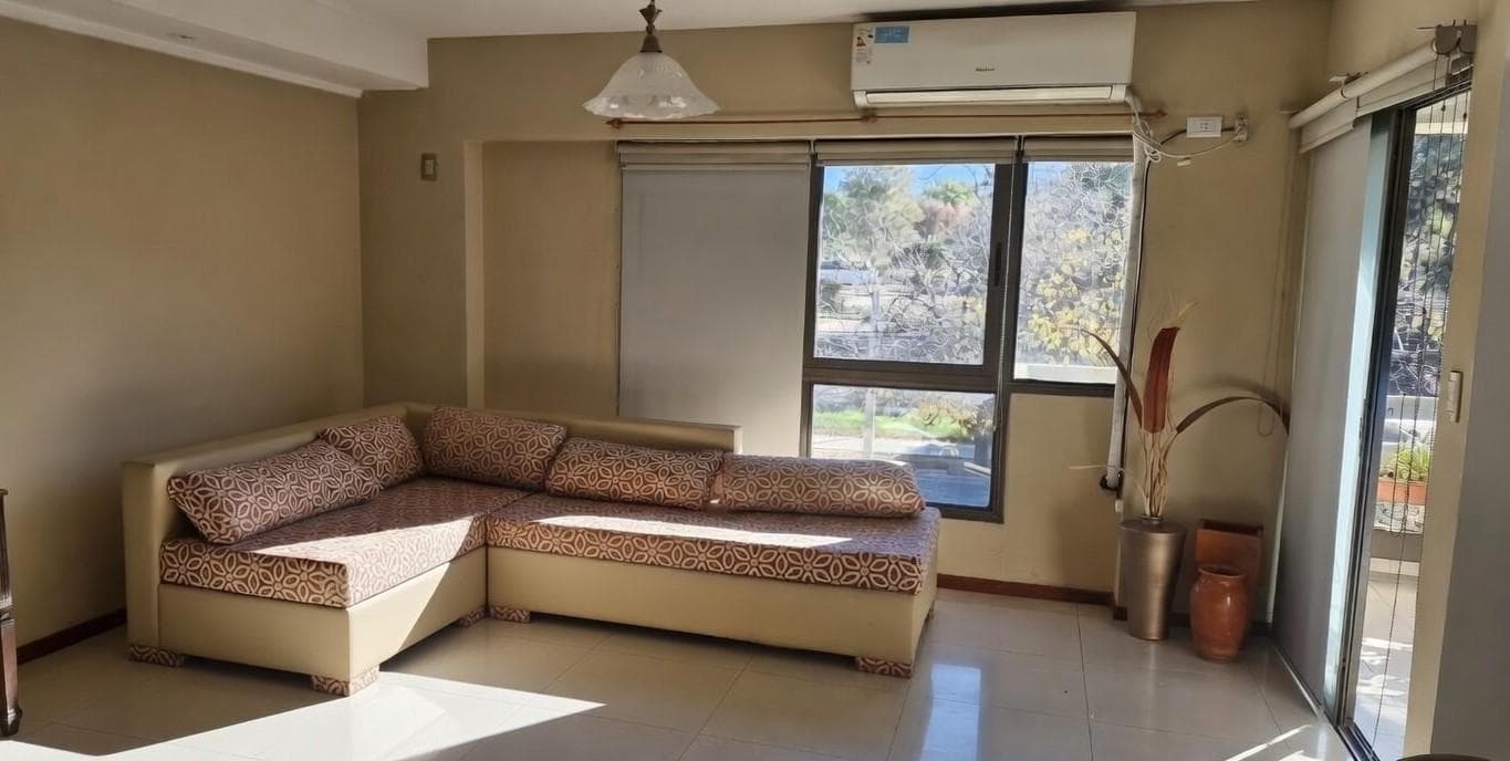 Apartment in the Fifth District
