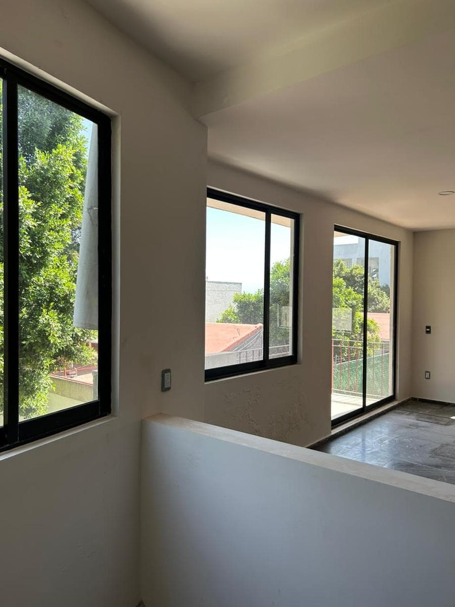 Apartments for Sale in Tetelpan, Ogar San Ángel, with a Terrace