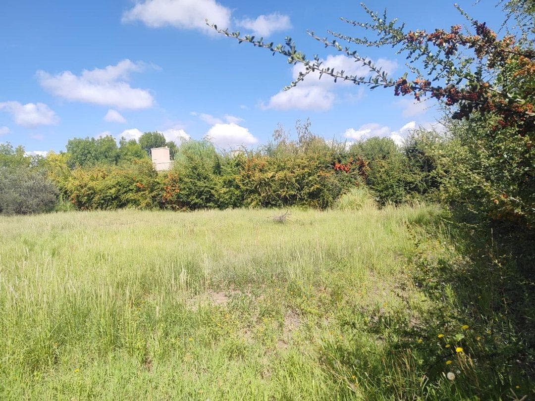 For Sale: 1,215 m² Lot in Portal de Vistalba