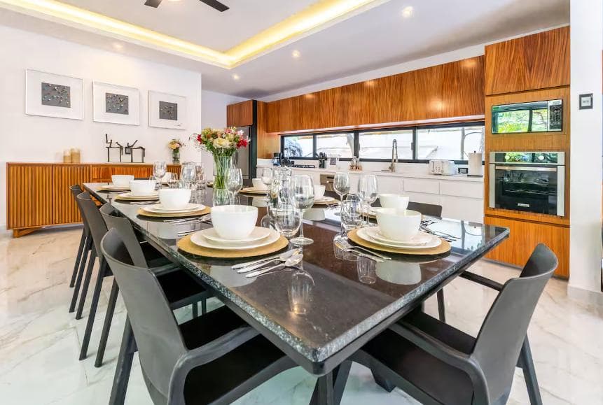 For Sale: Luxurious 6-Bedroom Property in Playacar Phase II, Playa del Carmen