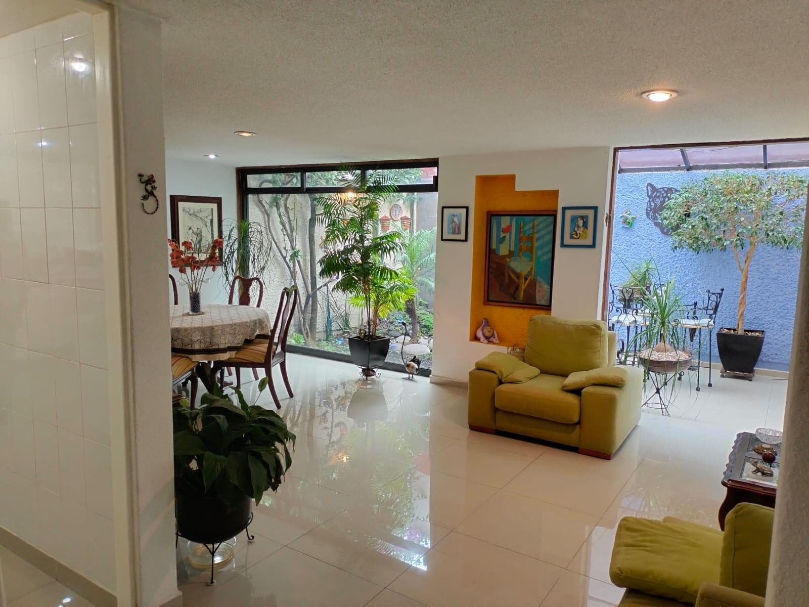 House for Sale in a Golf Club, Tlalpan